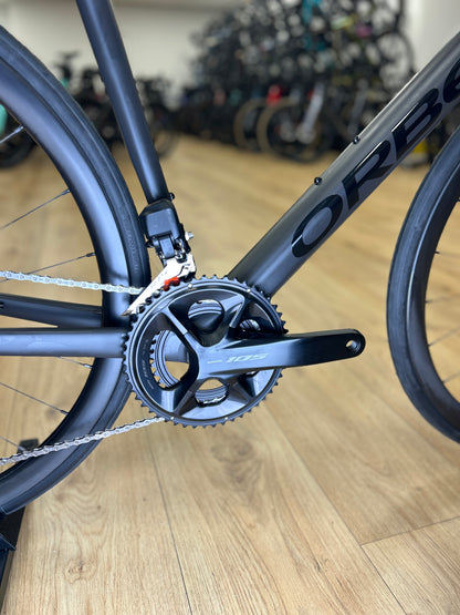 Showroom Model Orbea Orca M35i Di2 Carbon Racing Bike