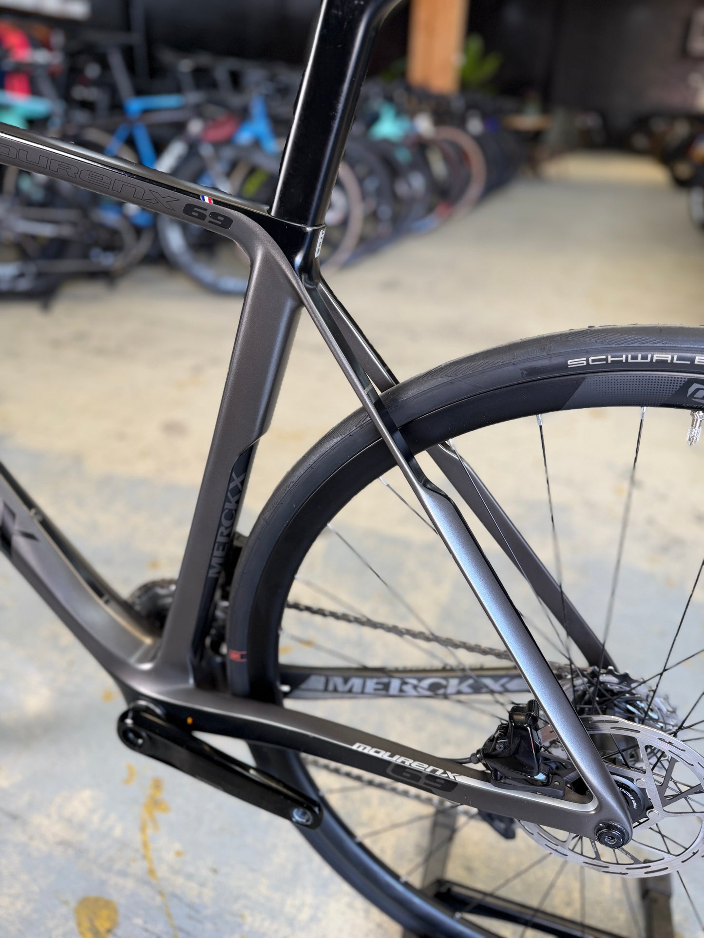 Eddy Merckx Mourenx 69 AXS Carbon Racefiets