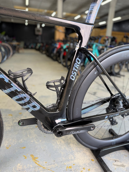 Factor Ostro VAM AXS Carbon Racefiets