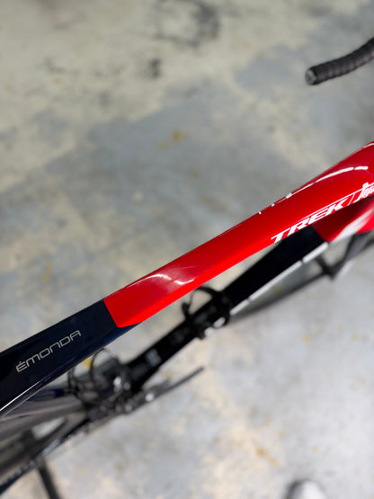 Trek Emonda SLR7 Di2 Carbon Racefiets