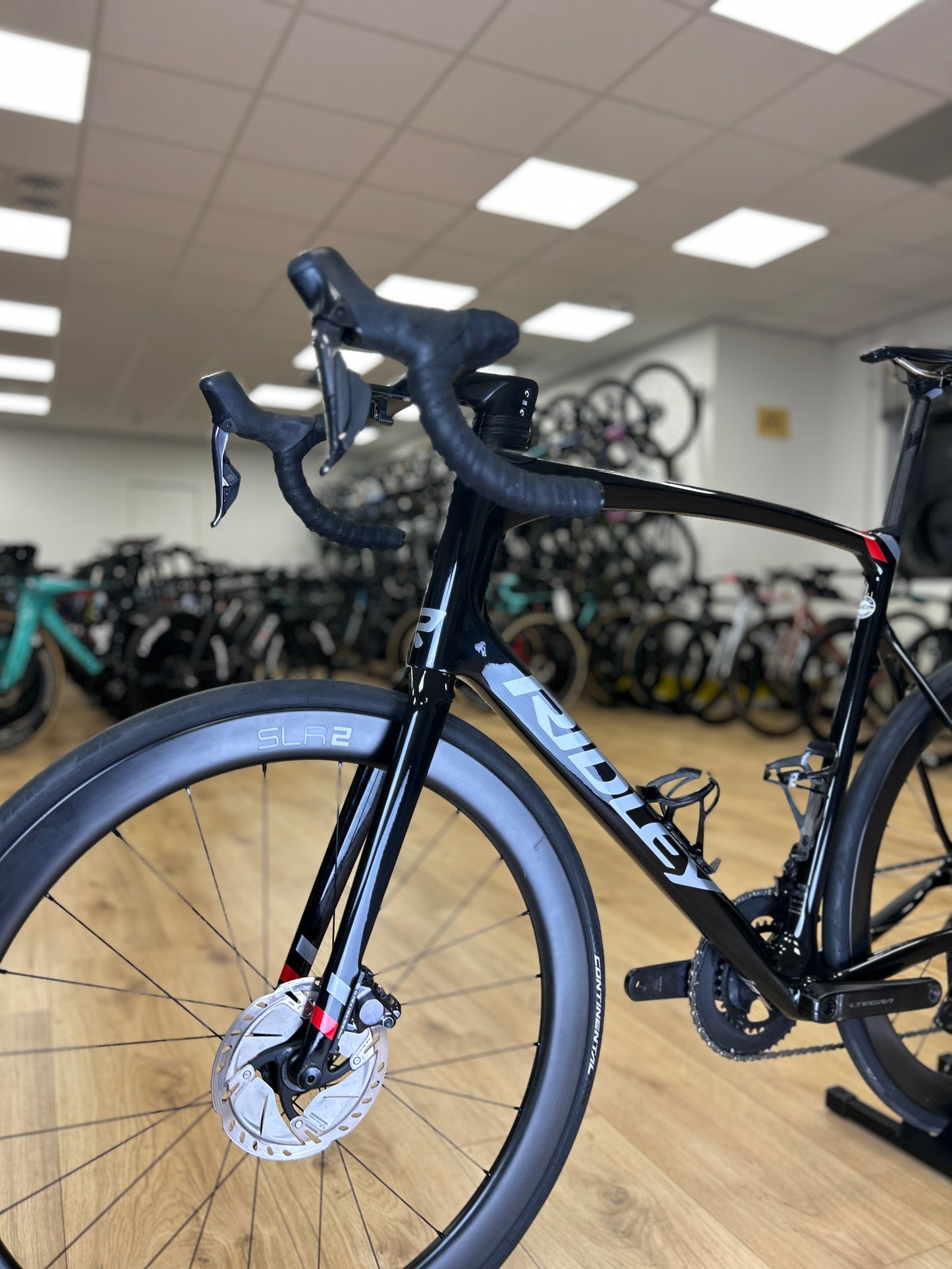 Ridley Fenix SLiC Di2 Carbon Racefiets