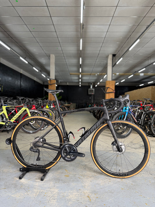 Specialized Tarmac SL6 Di2 Carbon Road Bike