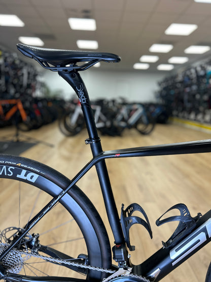 SUP X-Road Di2 Carbon Racefiets