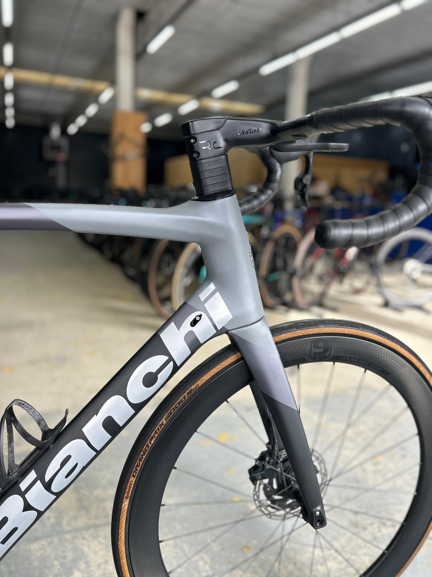 Bianchi Oltre XR4 AXS Carbon Road Bike