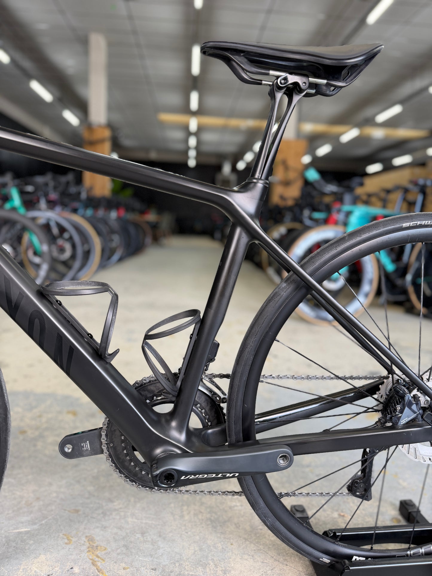 Canyon Ultimate WMN CF SL Di2 Carbon Racefiets