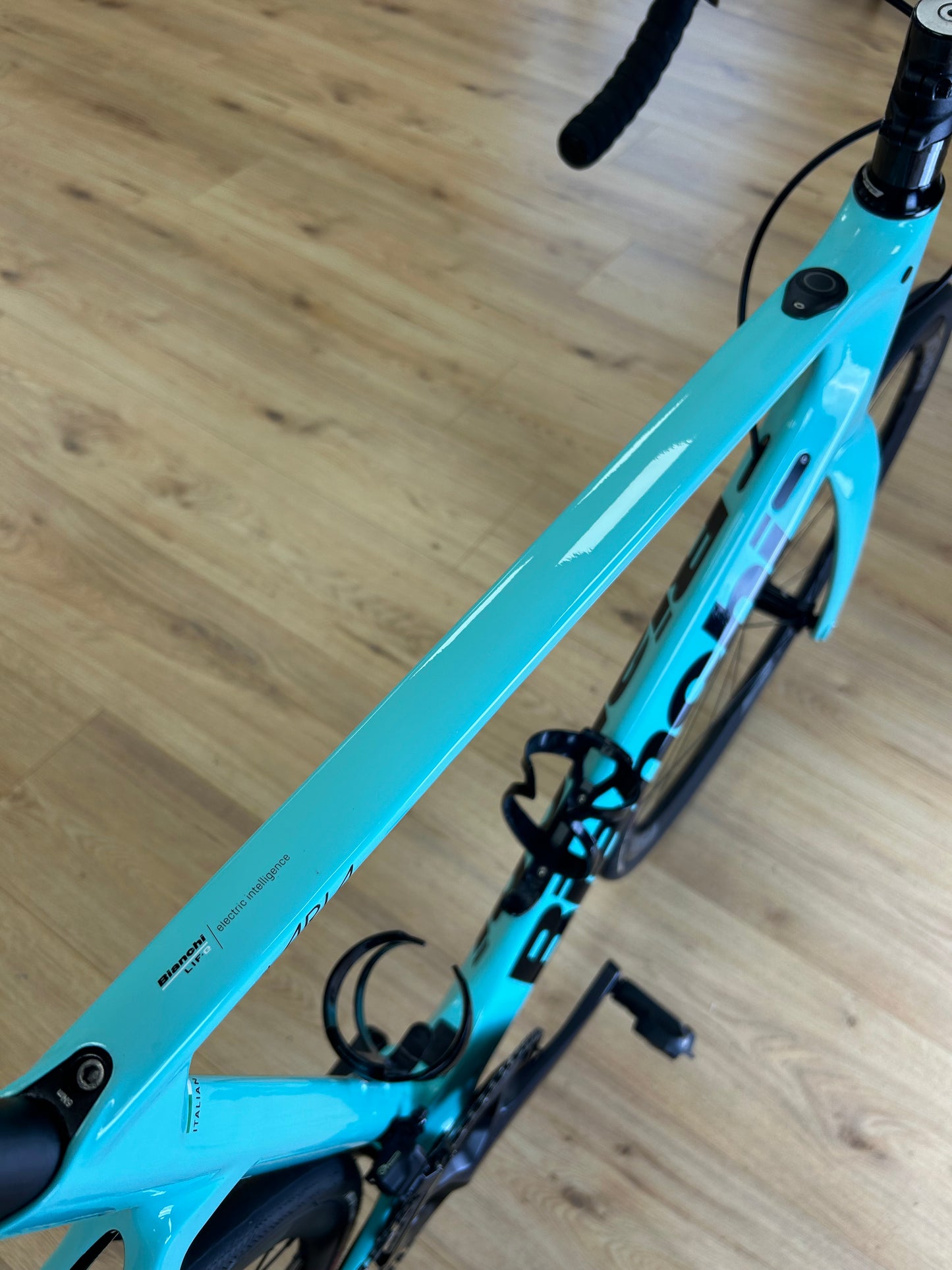 Bianchi Aria E-Racefiets