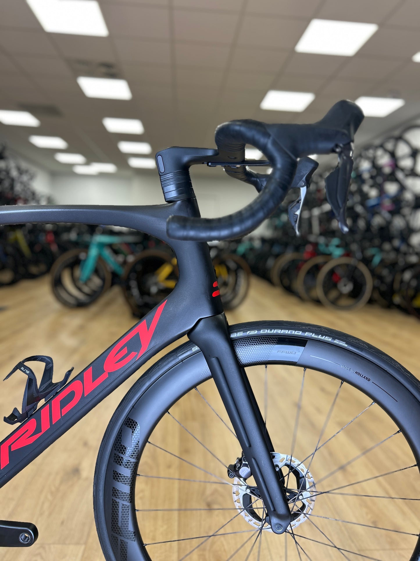 Ridley Noah Aero+ Di2 Carbon Road Bike