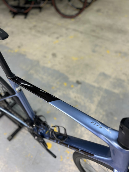 NEW Giant Defy Advanced Di2 Carbon Road Bike