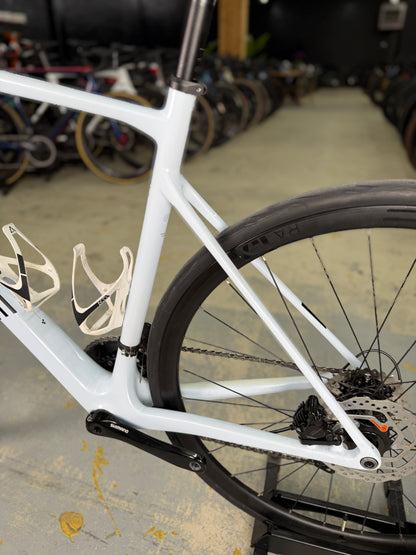Cube Attain Carbon Racing Bike