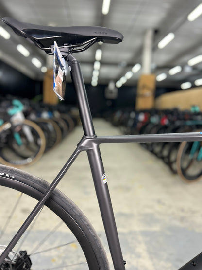 Showroom Model Orbea Orca M30 Carbon Racing Bike