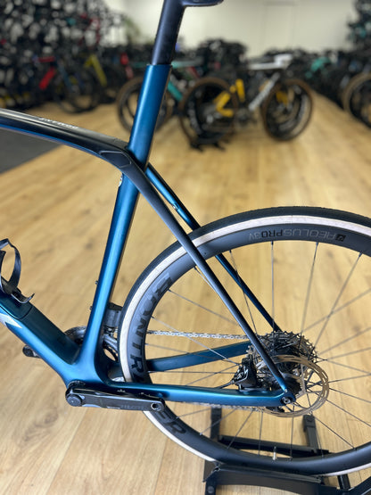 Trek Domane SL6 AXS Carbon Road Bike