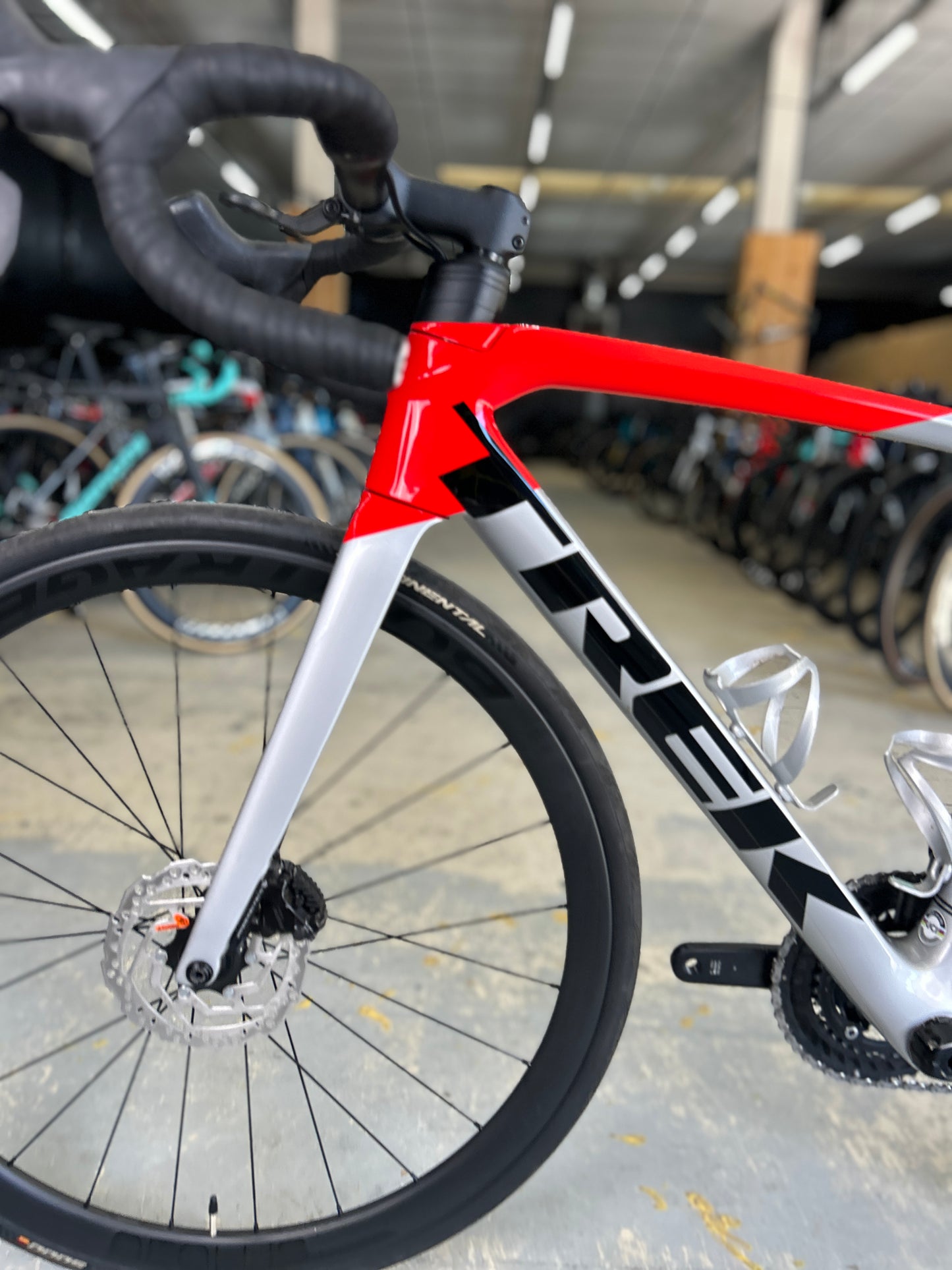 Trek Emonda SL6 Pro Di2 Carbon Road Bike