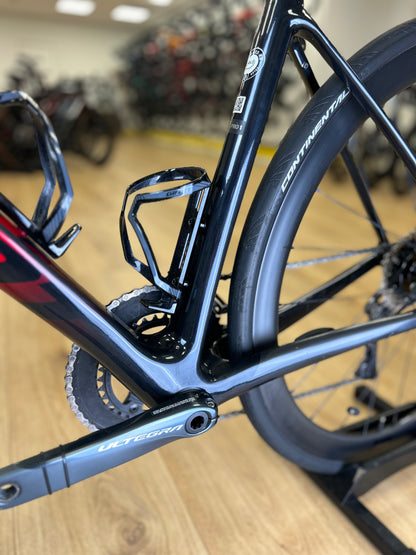 Giant Defy Pro 1 Di2 Ultegra Carbon Disc Racefiets