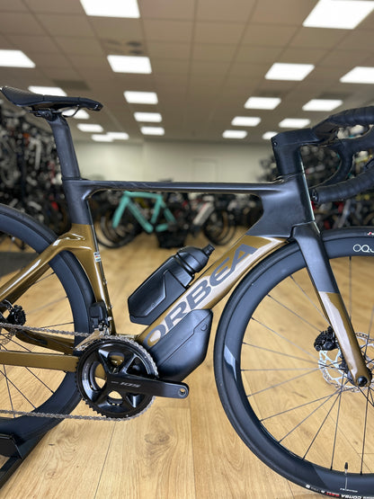 0km Showroom Model Orbea Orca Aero M30iLTD Di2 Carbon Racefiets