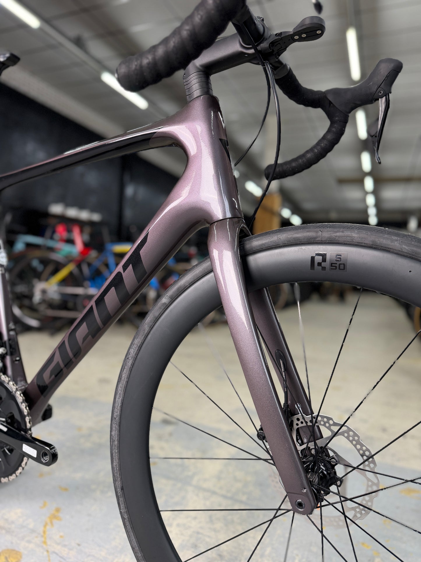 Giant Defy Advanced Di2 Carbon Racefiets