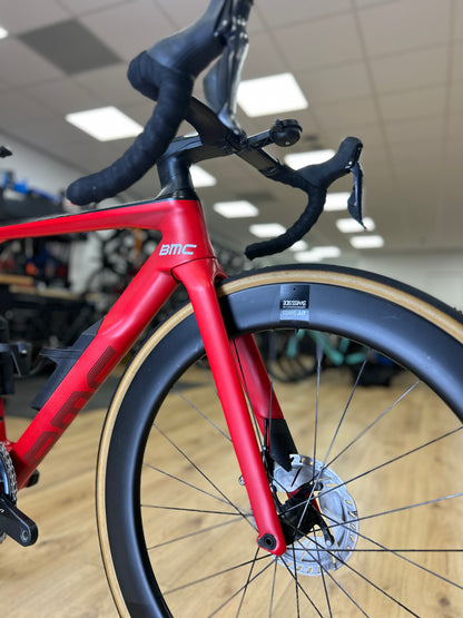BMC Timemachine R01 Four Di2 Carbon Racefiets