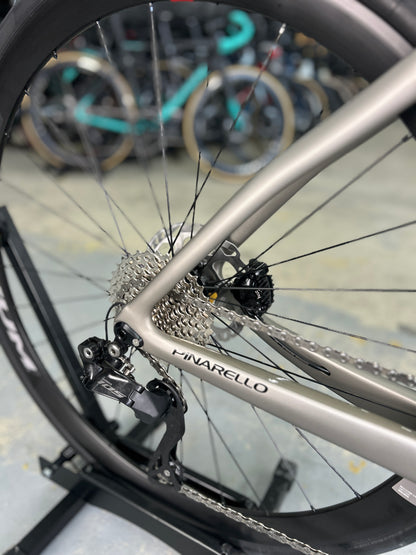 NIEUW Pinarello F5 Di2 Carbon Racefiets