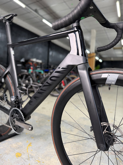 Canyon Aeroad CF SLX AXS Carbon Racefiets