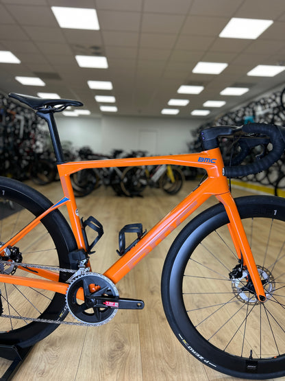 BMC RoadMachine One Carbon Racefiets