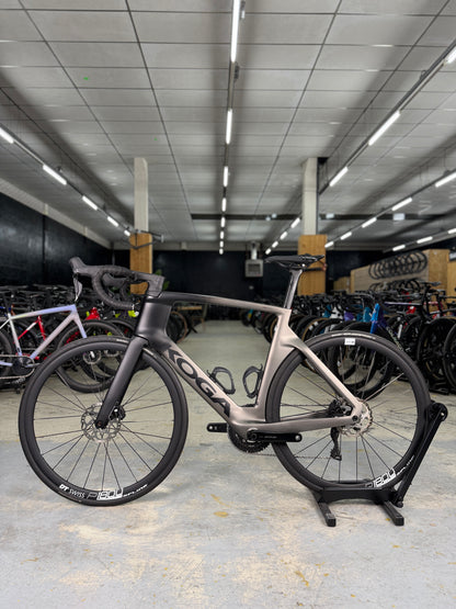 1000km Koga Kinsei Prestige Di2 Carbon Racefiets