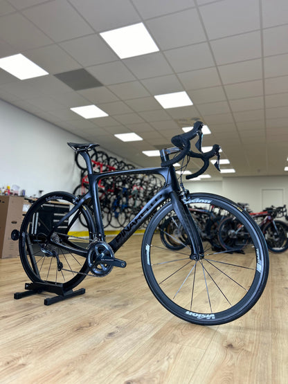 Showroom Pinarello Prince Carbon Ultegra Racefiets