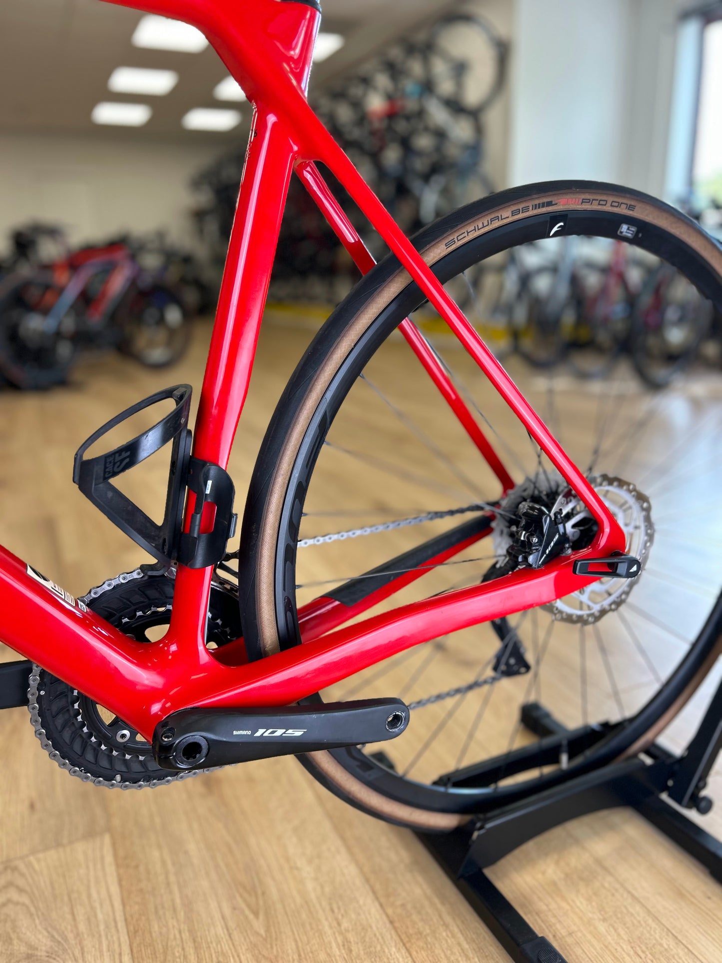 Canyon Endurance Carbon Disc Racefiets