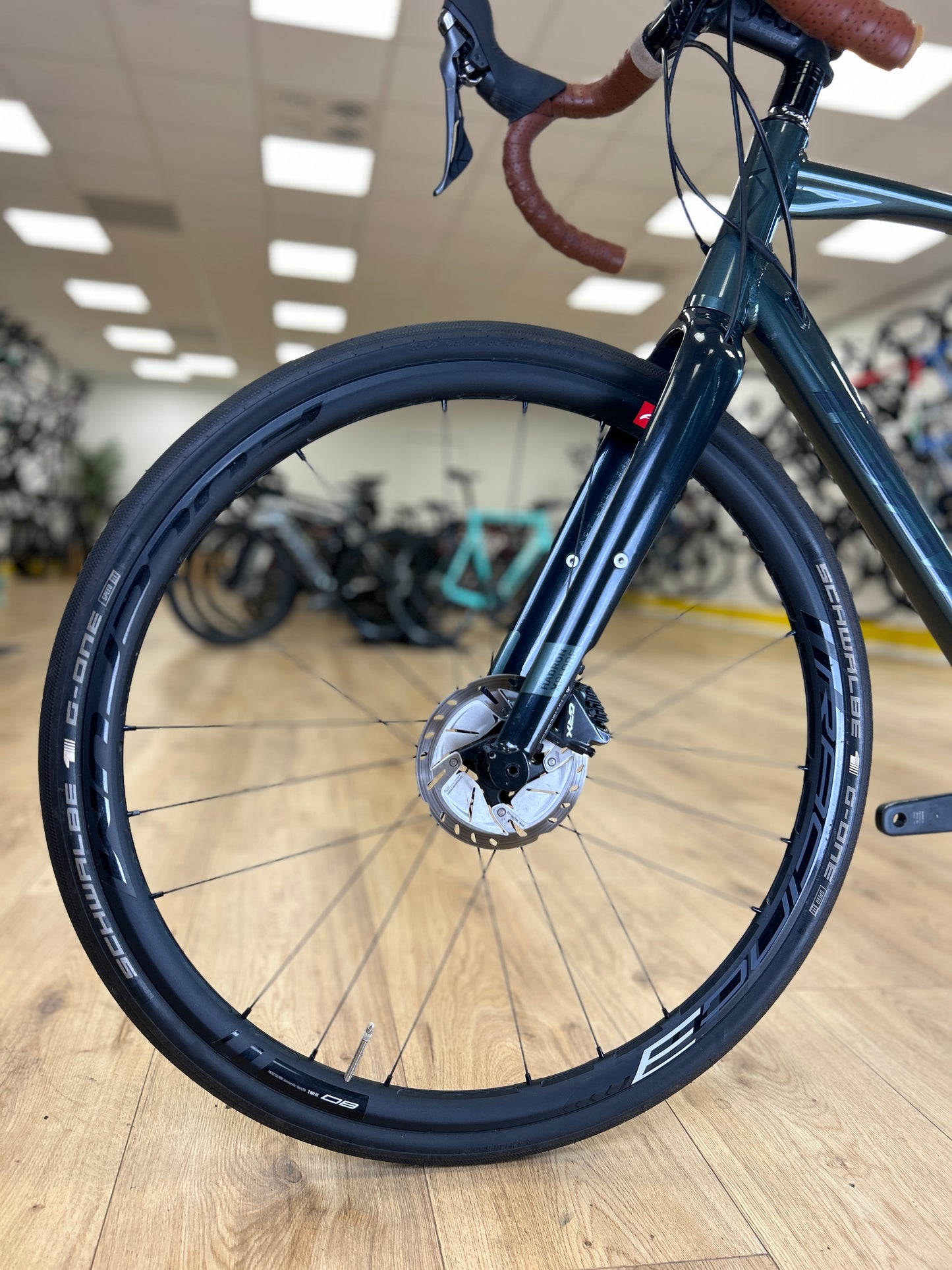 Issac Hadron Disc Racefiets