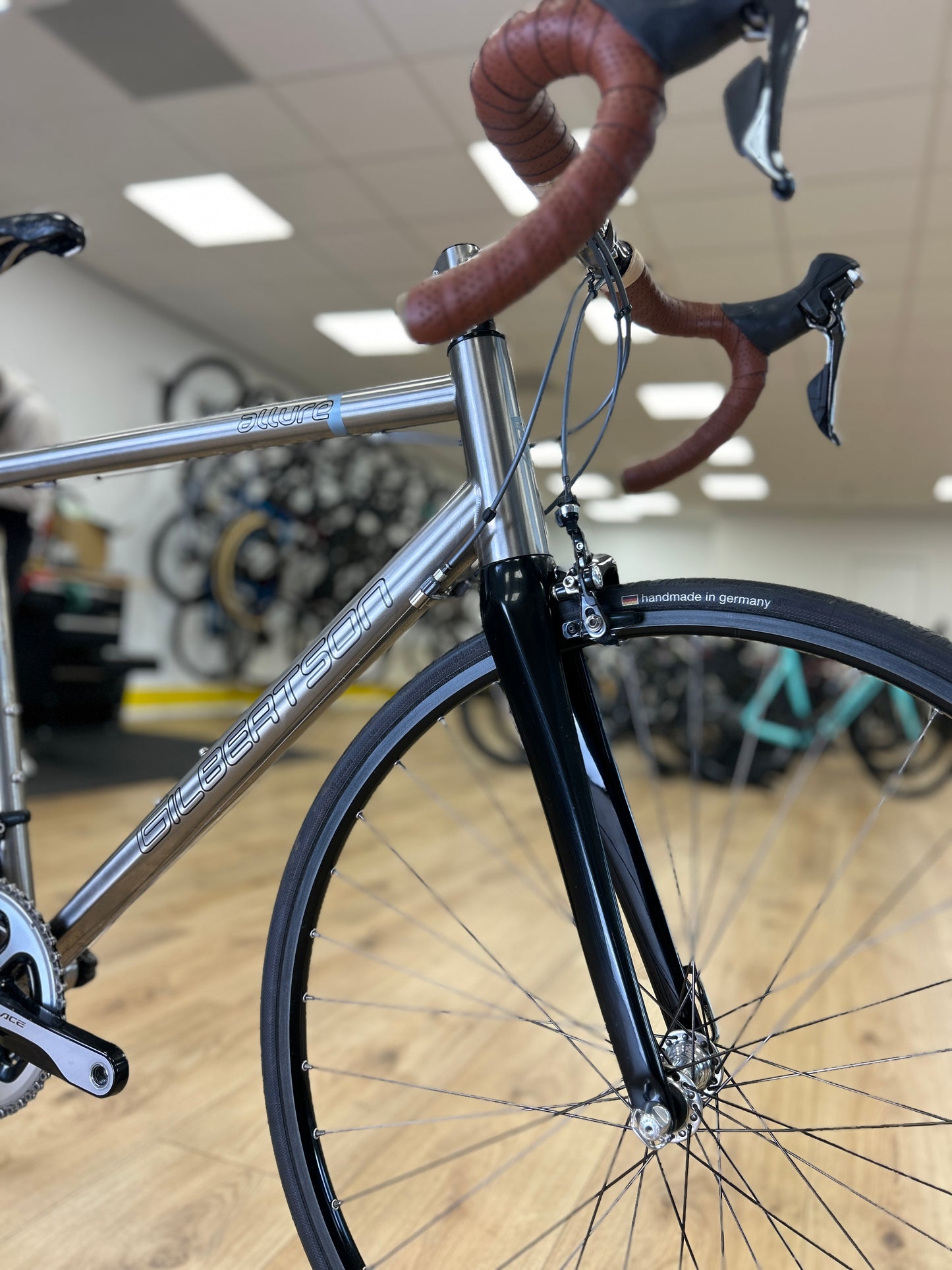 Gilbertson Allure Disc Racefiets
