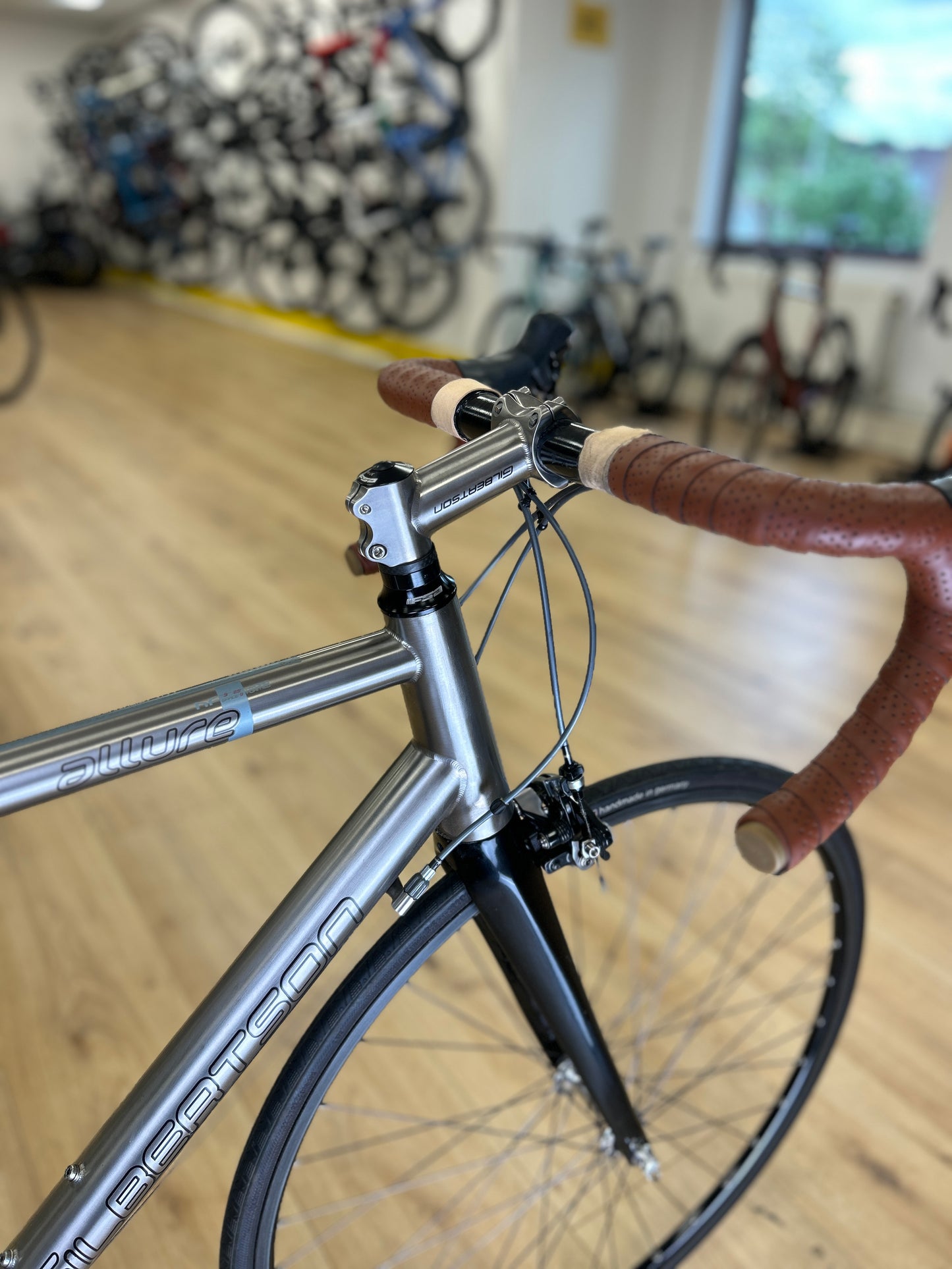 Gilbertson Allure Disc Racefiets