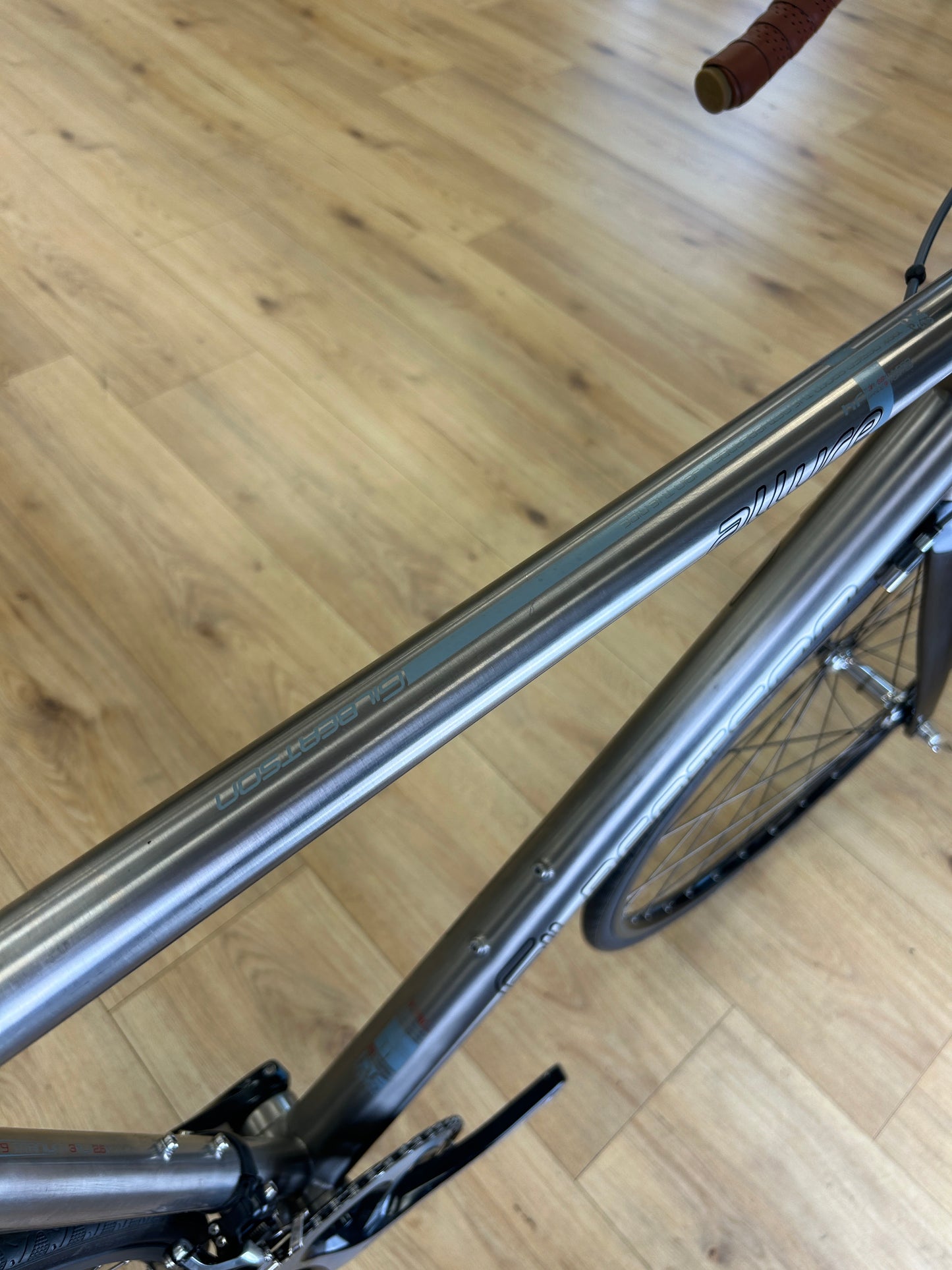 Gilbertson Allure Disc Racefiets