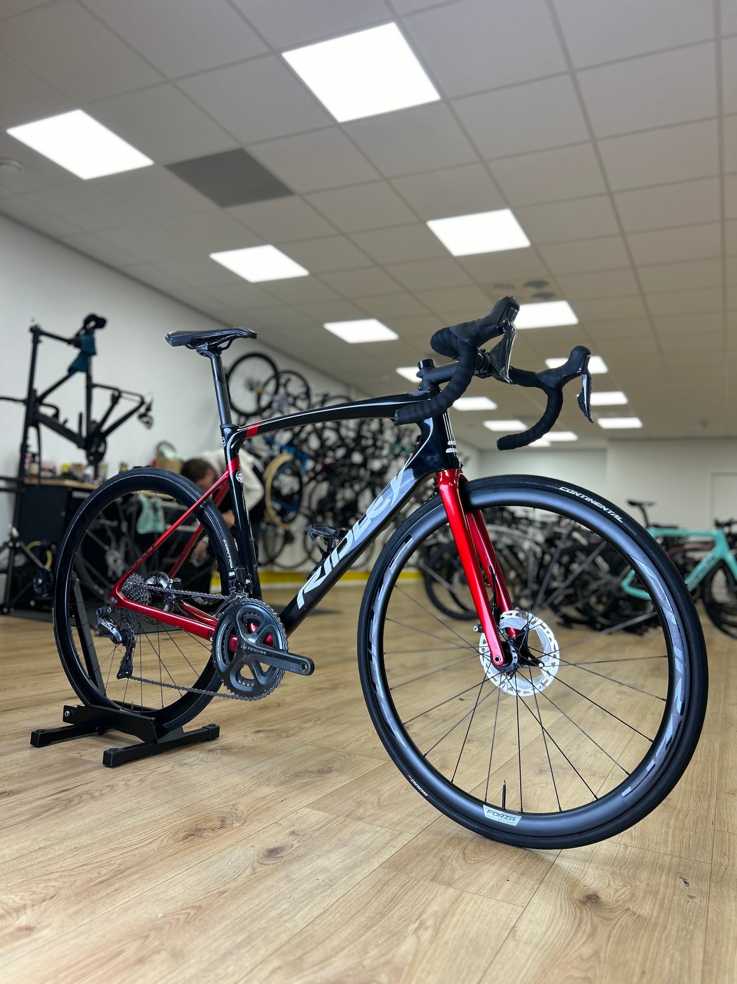 Ridley Fenix Slic Di2 Carbon Disc Racefiets