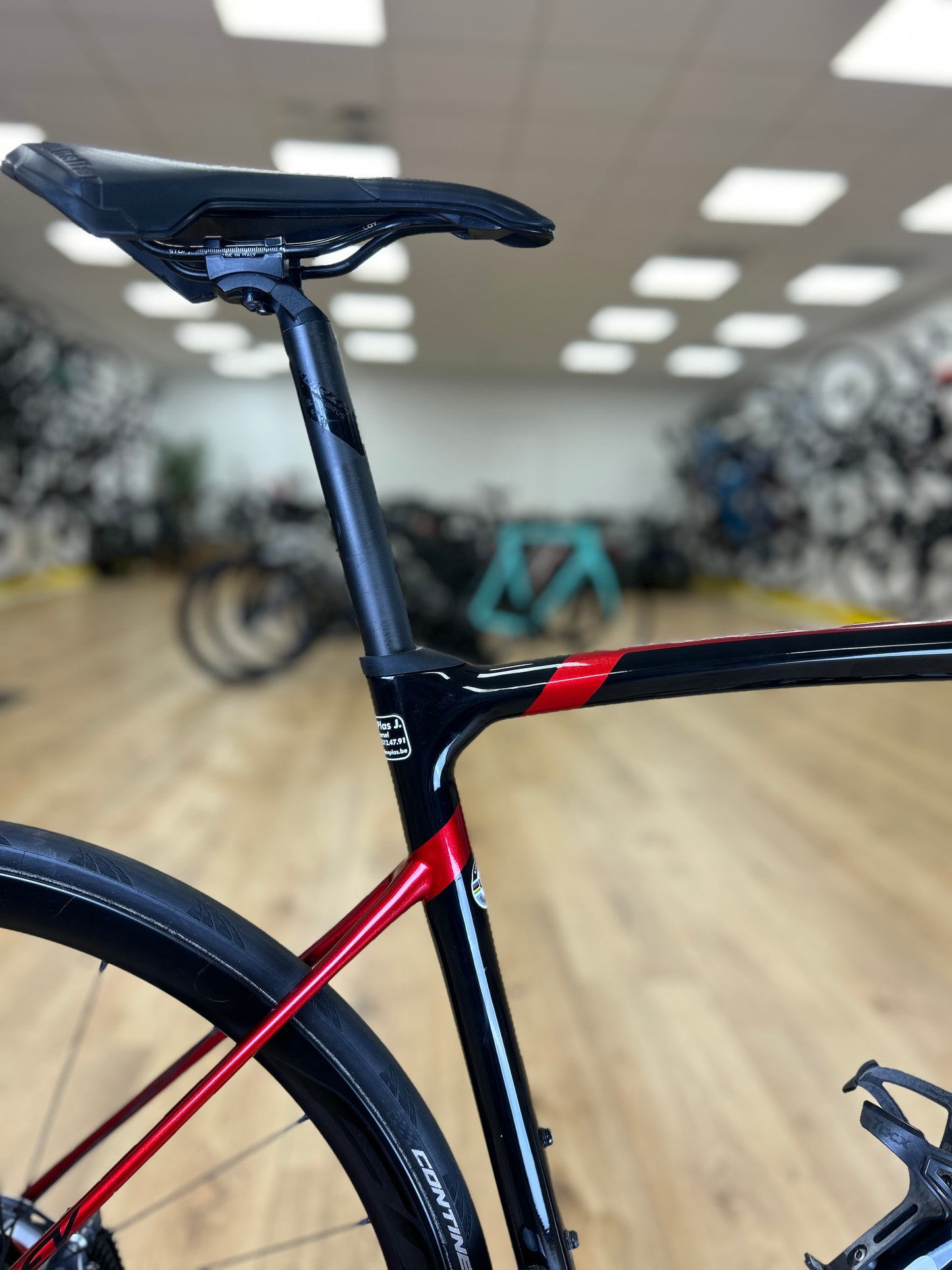 Ridley Fenix Slic Di2 Carbon Disc Racefiets