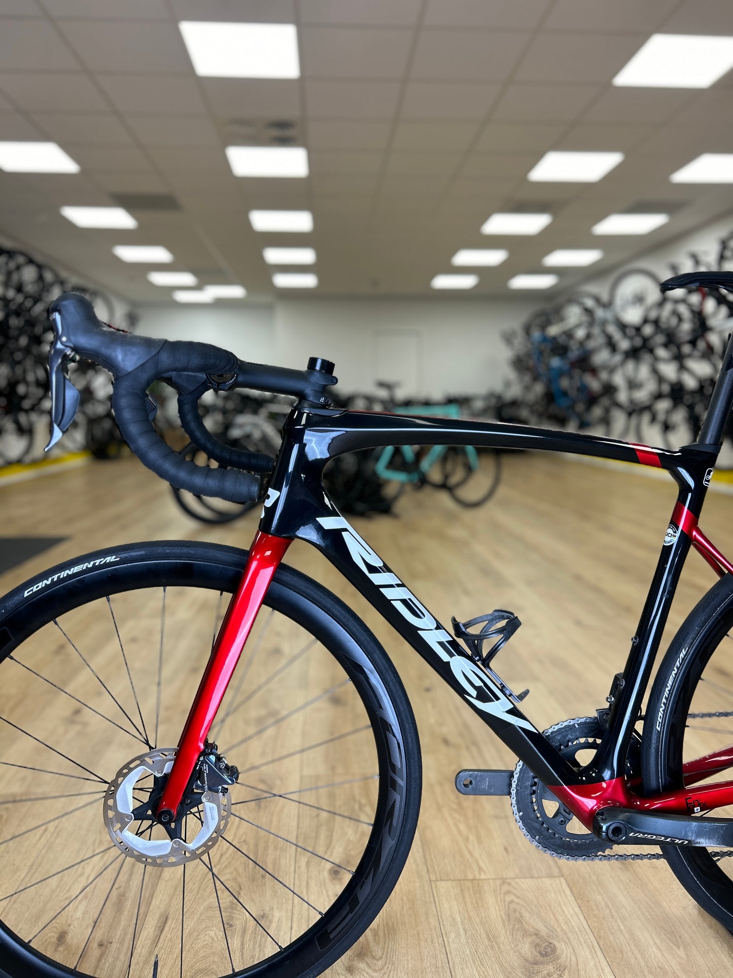 Ridley Fenix Slic Di2 Carbon Disc Racefiets