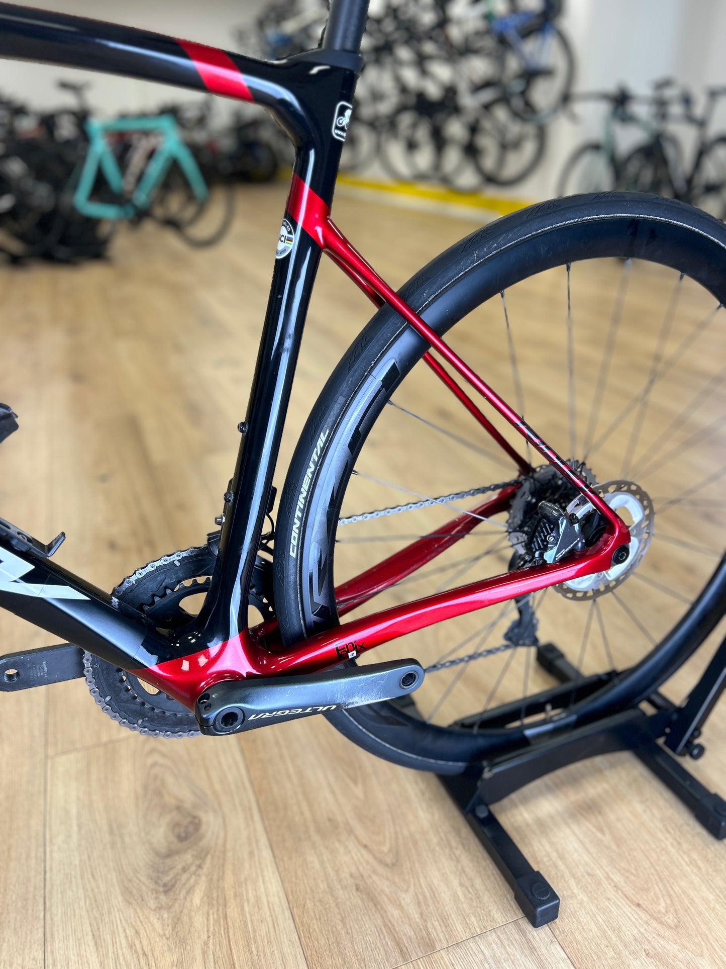 Ridley Fenix Slic Di2 Carbon Disc Racefiets