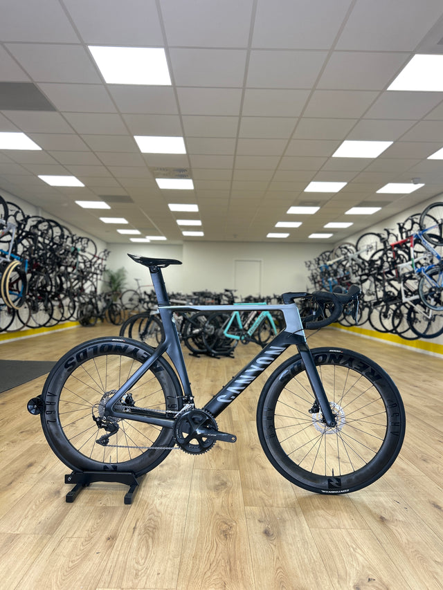 Canyon Aeroad Carbon Disc Racefiets