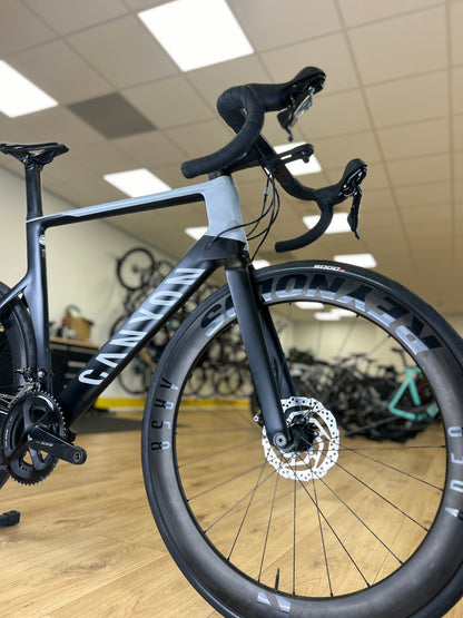Canyon Aeroad Carbon Disc Racefiets