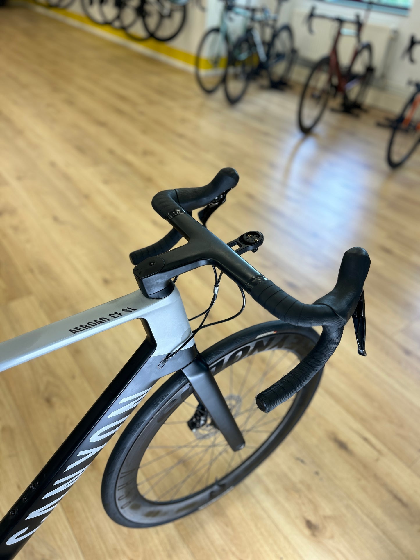 Canyon Aeroad Carbon Disc Racefiets