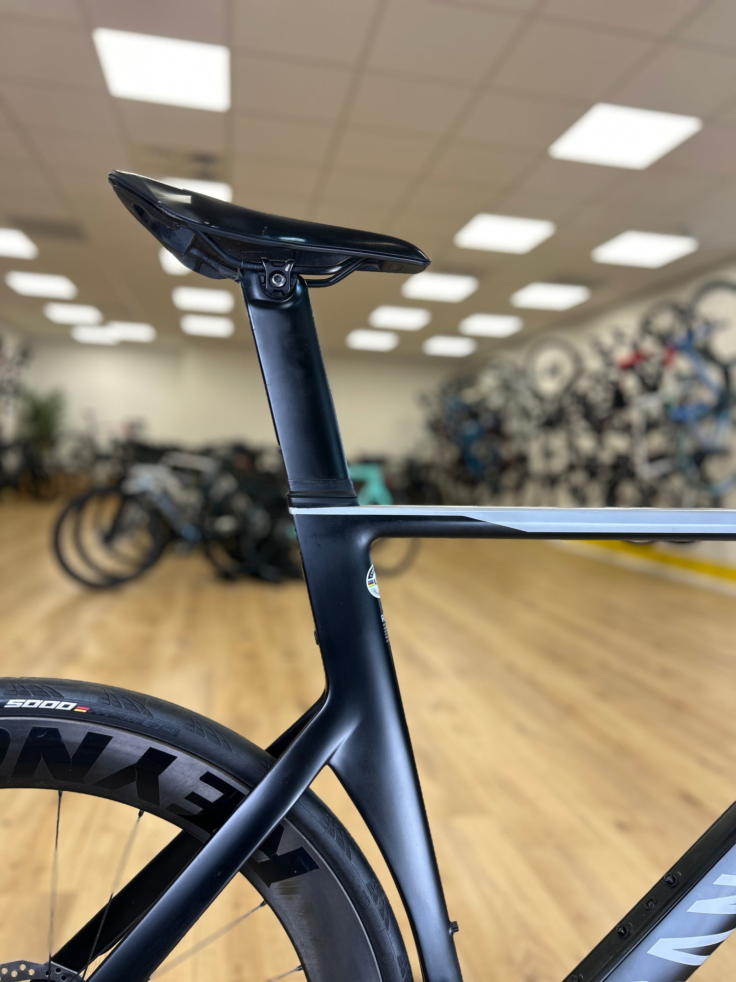 Canyon Aeroad Carbon Disc Racefiets