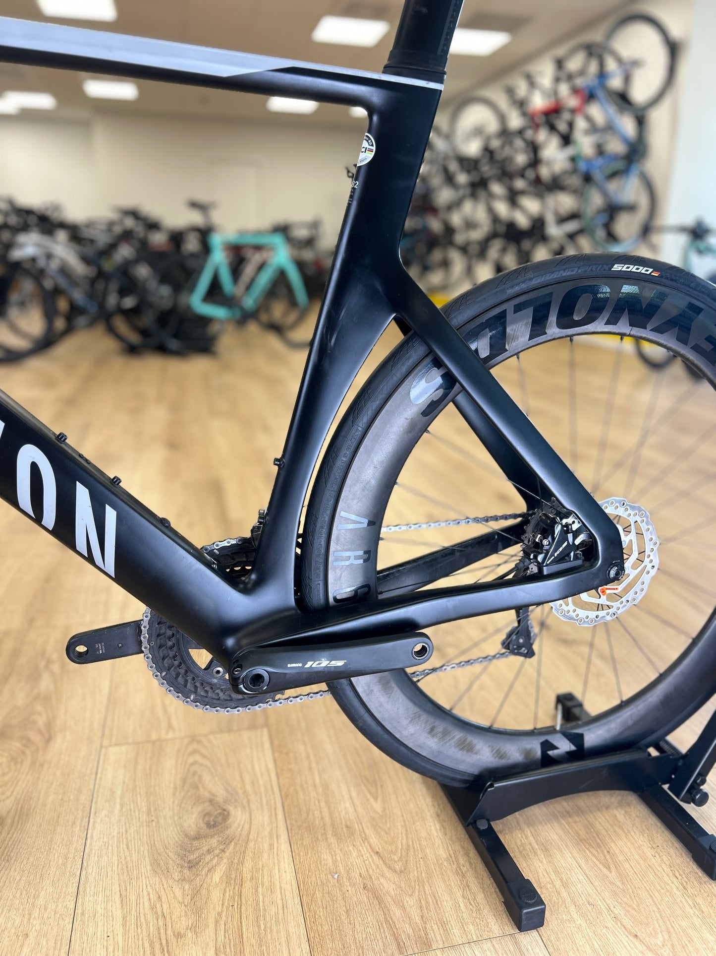 Canyon Aeroad Carbon Disc Racefiets