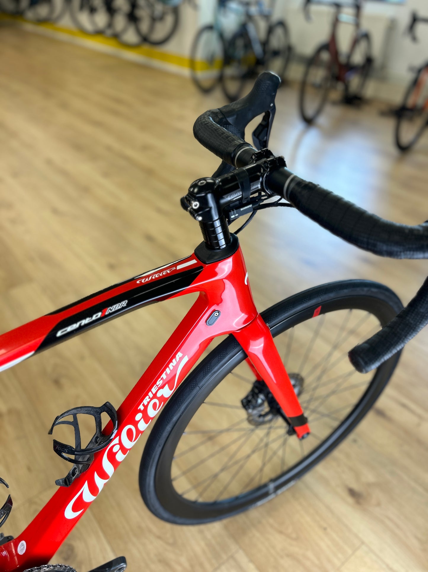 Wilier Cento1 Di2 Carbon Disc Racefiets