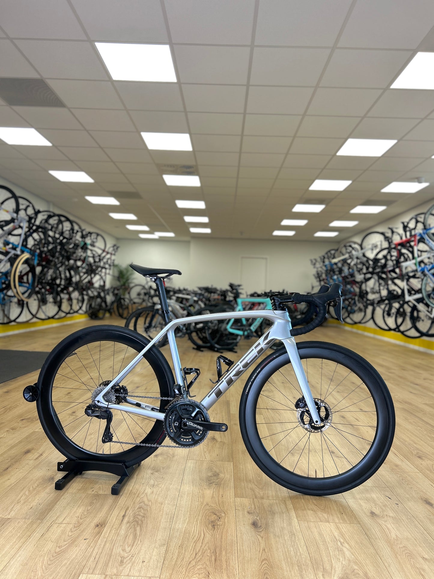 Trek Emonda SL5 Di2 Disc Carbon Racefiets