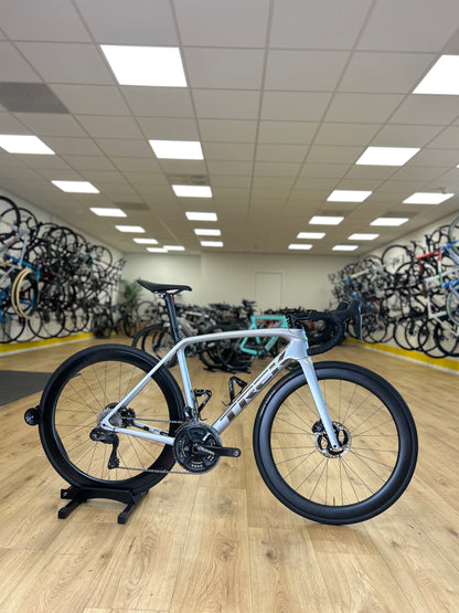 Trek Emonda SL5 Di2 Disc Carbon Racefiets