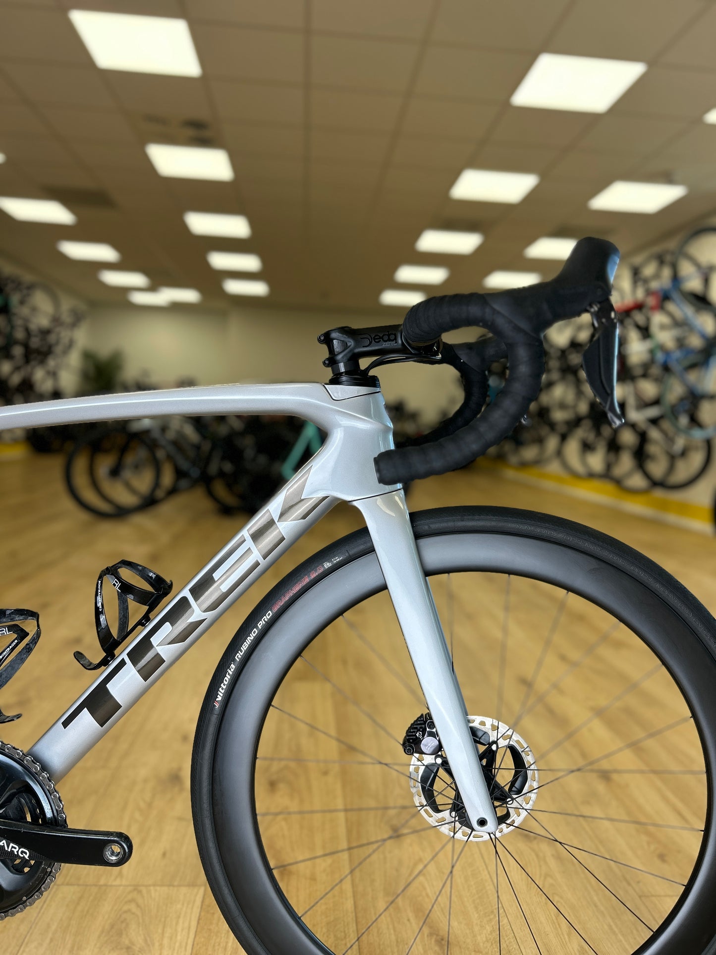 Trek Emonda SL5 Di2 Disc Carbon Racefiets