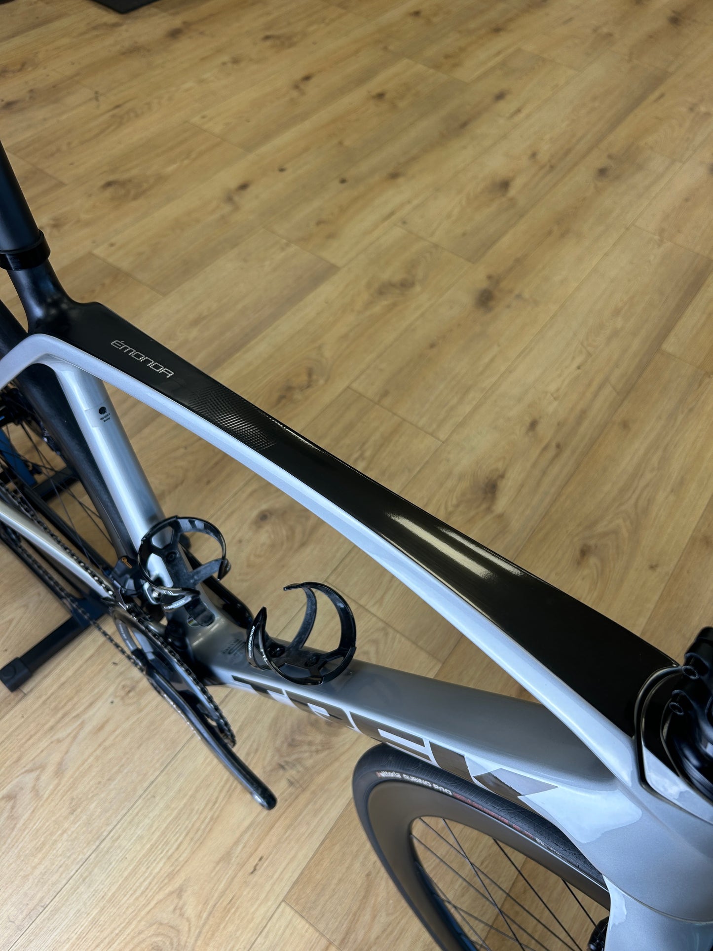 Trek Emonda SL5 Di2 Disc Carbon Racefiets