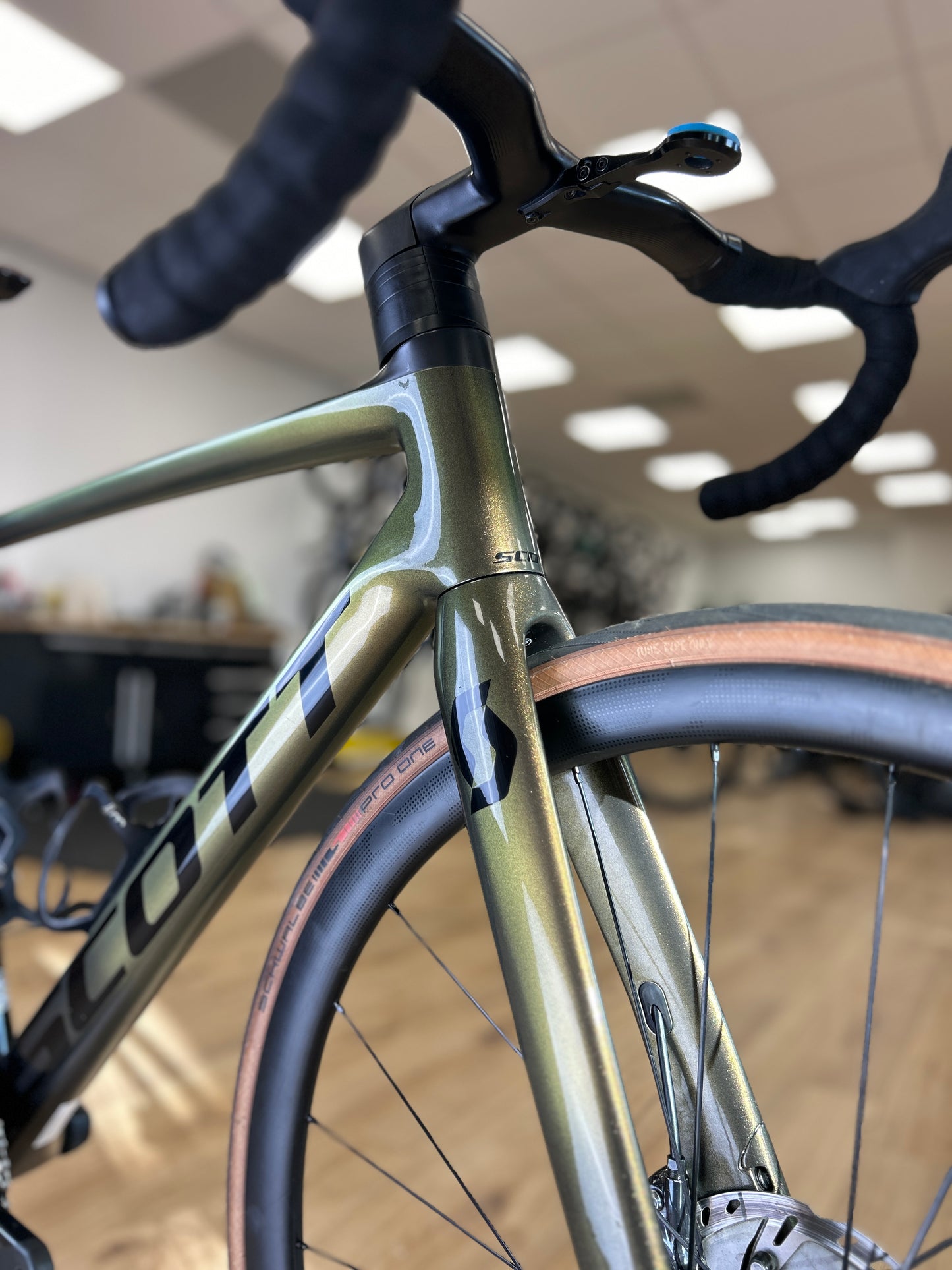 Scott Addict RC Di2 Carbon Disc Racefiets