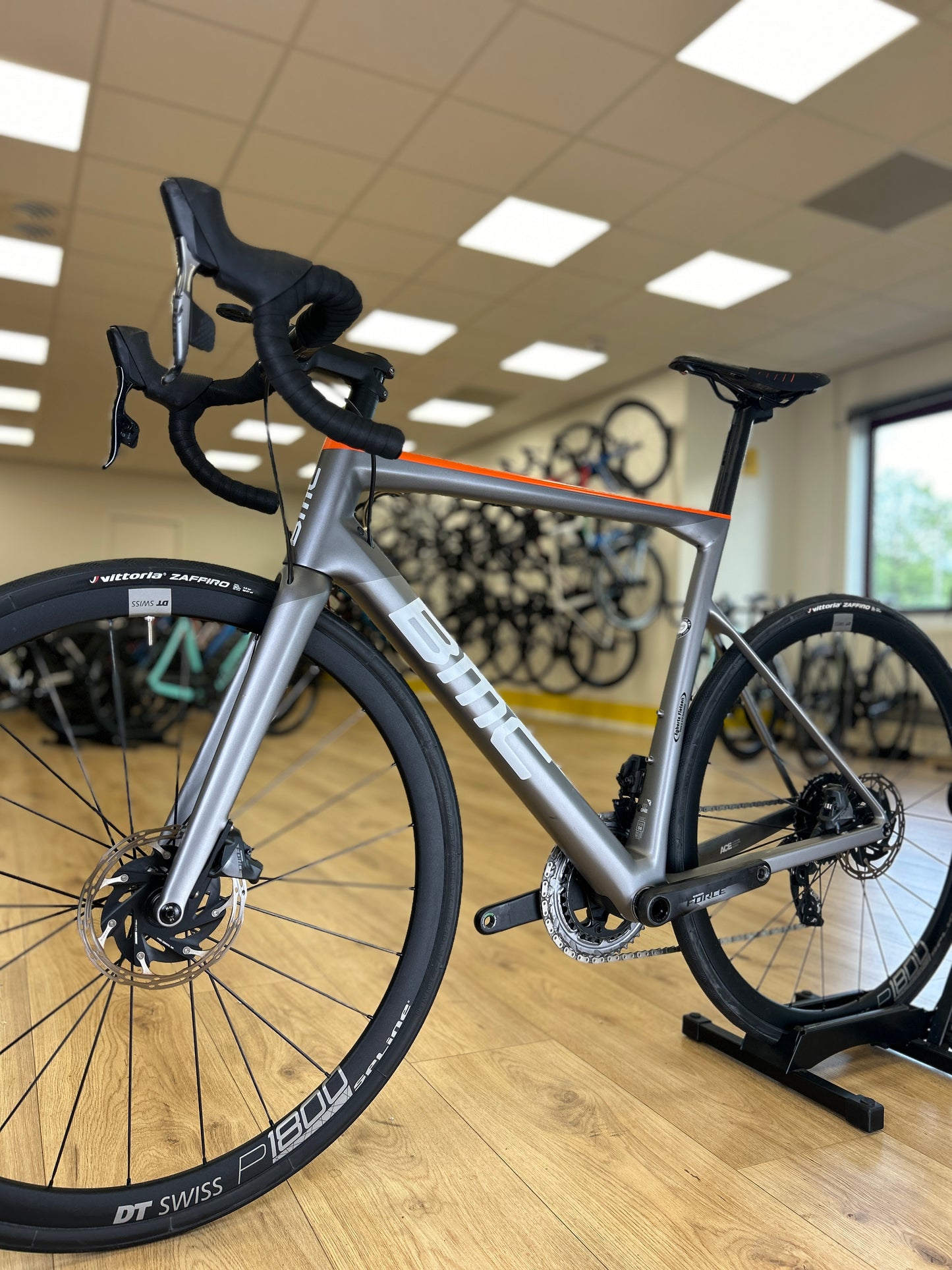 BMC TeamMachine SLR One AXS Carbon Disc Racefiets