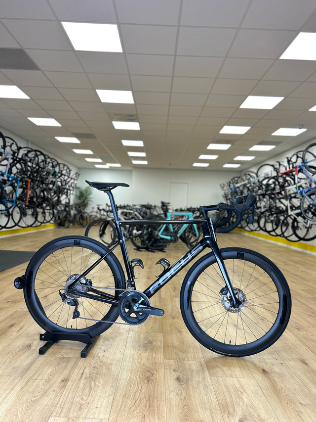 Focus Izalco Carbon Disc Racefiets
