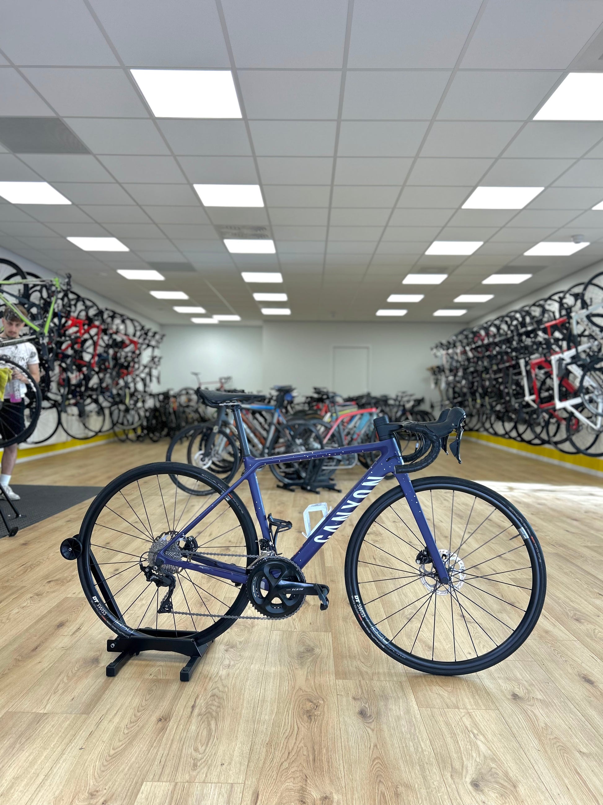 Canyon Ultimate CF SL Women's Road Bike Disc Carbon