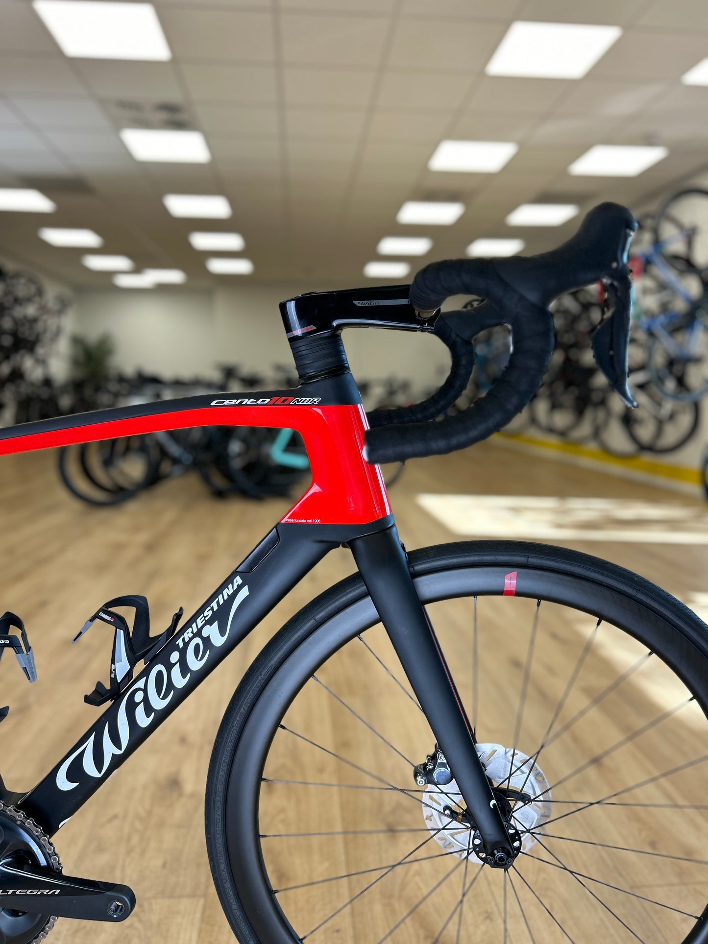 500km Wilier Cento10NDR Di2 Carbon Racefiets