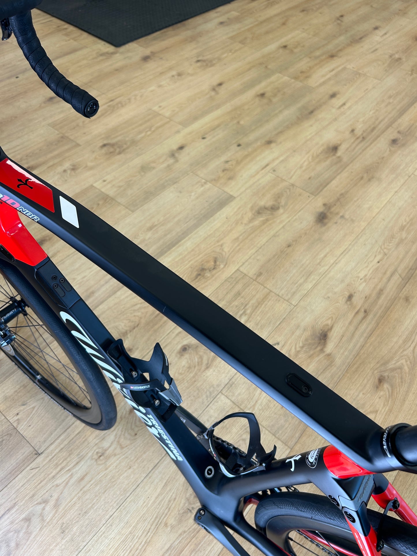 500km Wilier Cento10NDR Di2 Carbon Racefiets